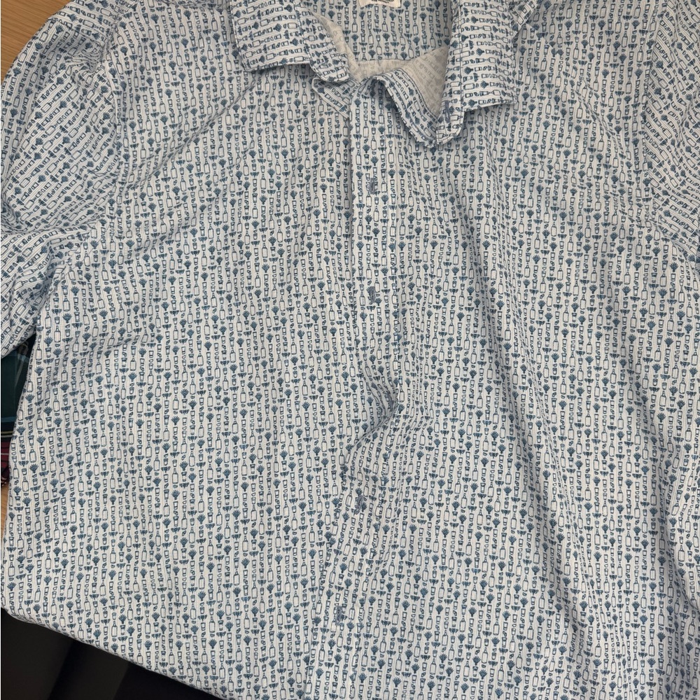 Greg Norman Tequila Button-Up Shirt in White and Blue